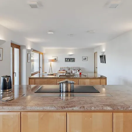 Les Aiguilles Vertes Rez Inferieur By Interhome *