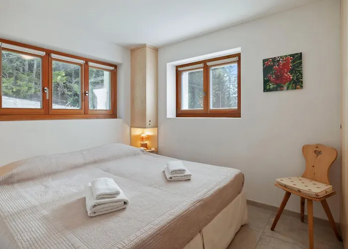 Les Aiguilles Vertes Rez Inferieur By Interhome Apartamento