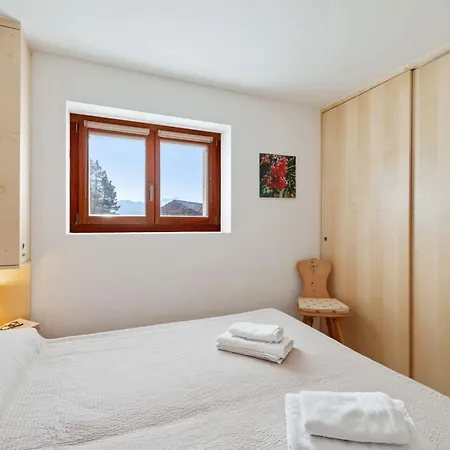 Les Aiguilles Vertes Rez Inferieur By Interhome Apartment *