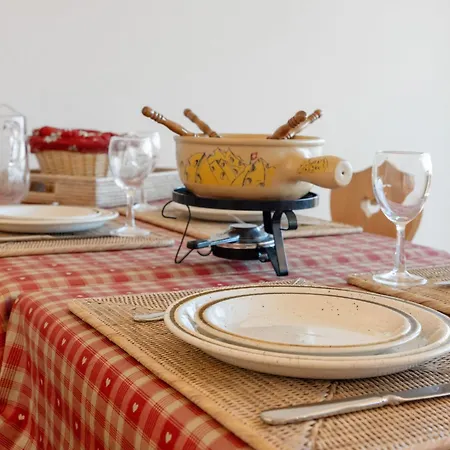 Apartment Les Aiguilles Vertes Rez Inferieur By Interhome *