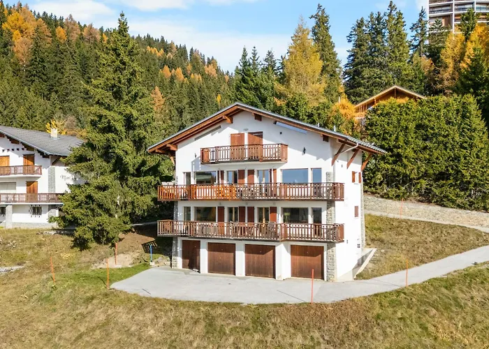 Les Aiguilles Vertes Rez Inferieur By Interhome 克莱恩 蒙塔纳