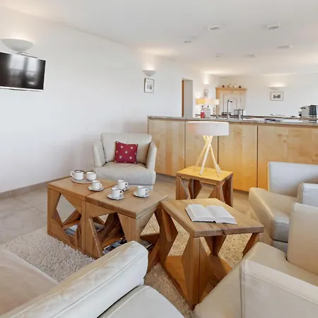 Les Aiguilles Vertes Rez Inferieur By Interhome Апартаменты *