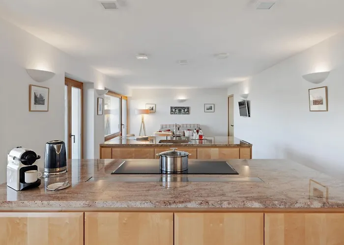 Les Aiguilles Vertes Rez Inferieur By Interhome *