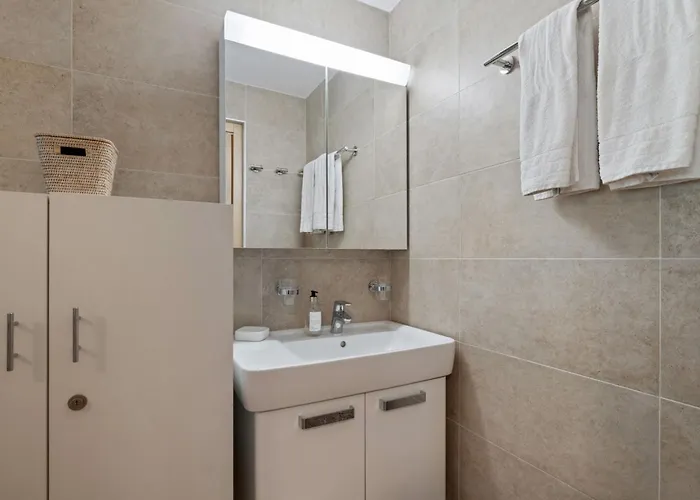 Les Aiguilles Vertes Rez Inferieur By Interhome Crans-Montana